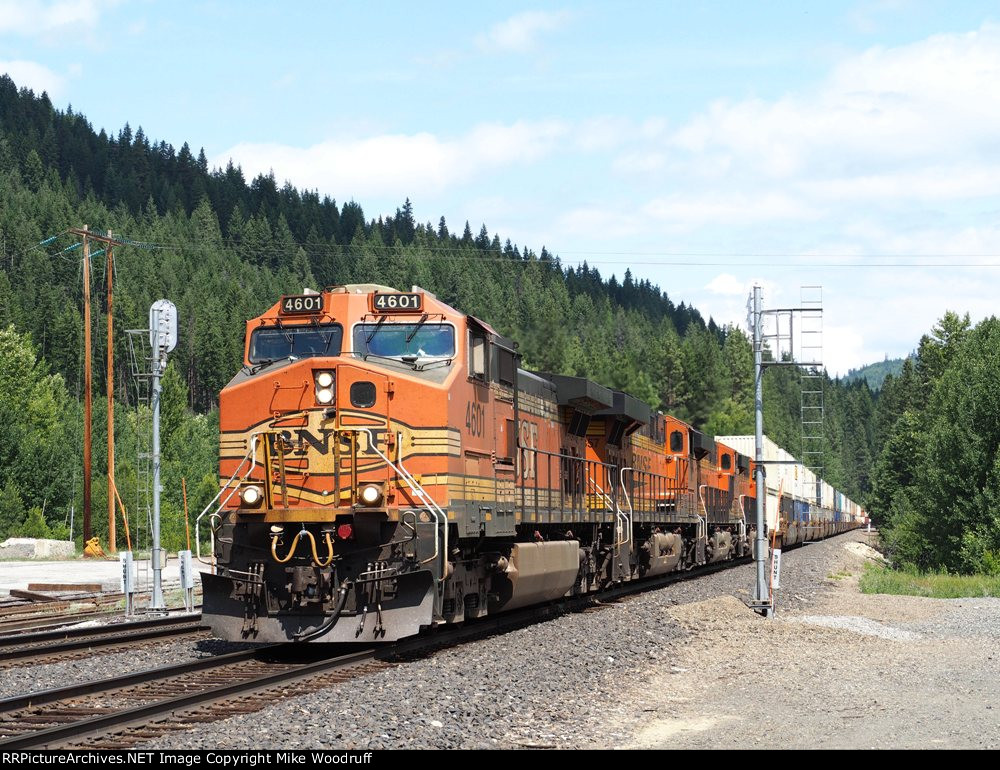 BNSF 4601